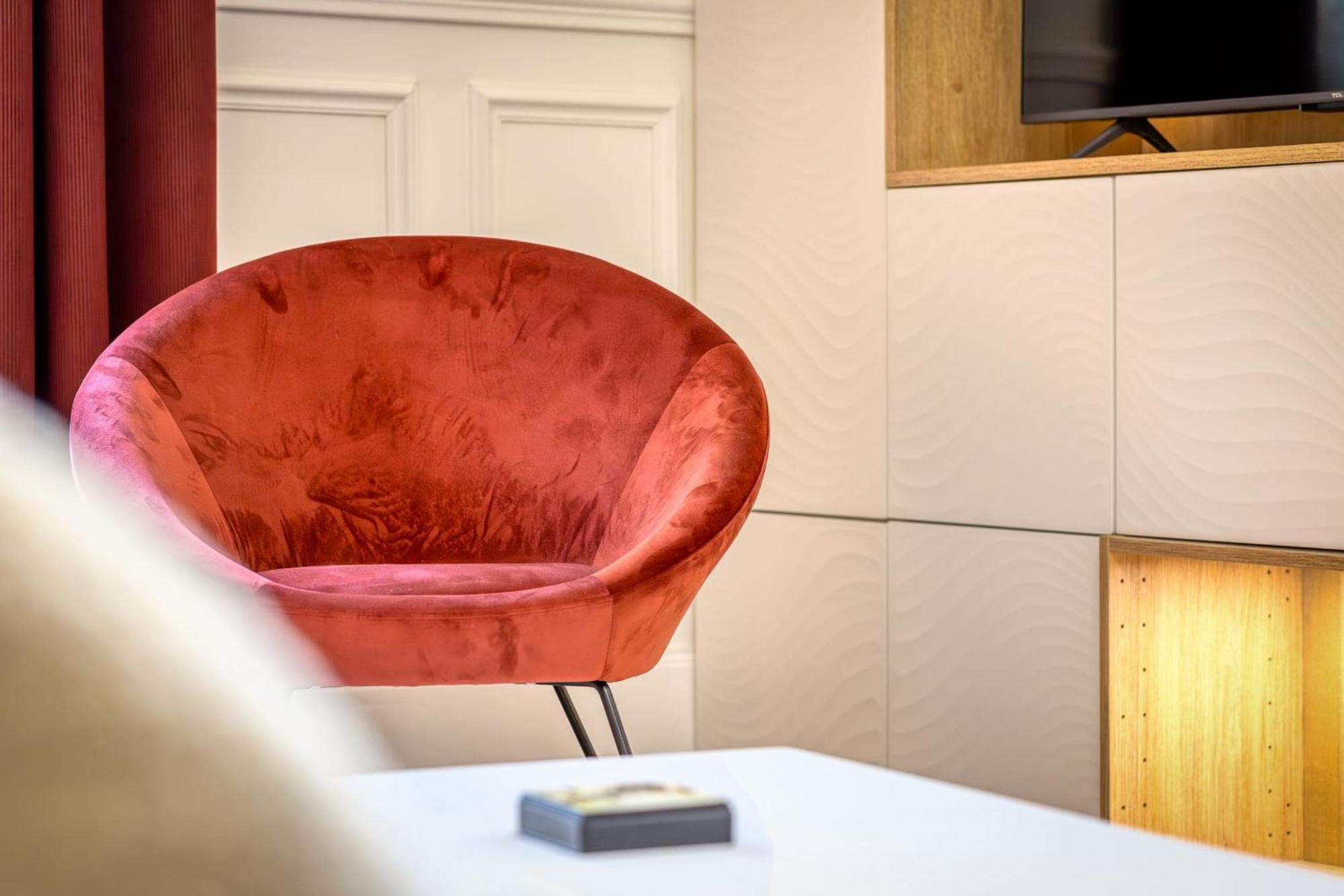 Ferienwohnung Rose Ecrin De Charme Avec Parking Terrasse Privee Et Jardin Partage Grand-Couronne Exterior foto