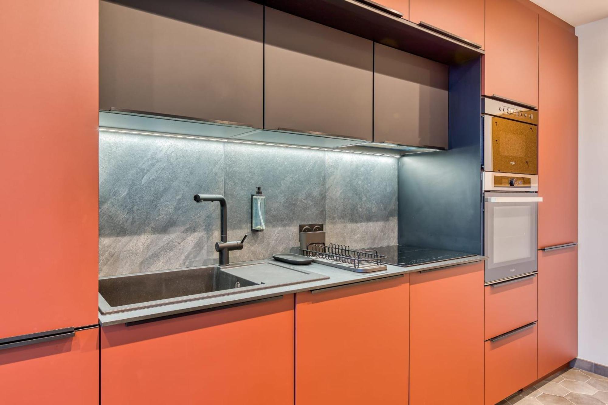 Ferienwohnung Rose Ecrin De Charme Avec Parking Terrasse Privee Et Jardin Partage Grand-Couronne Exterior foto